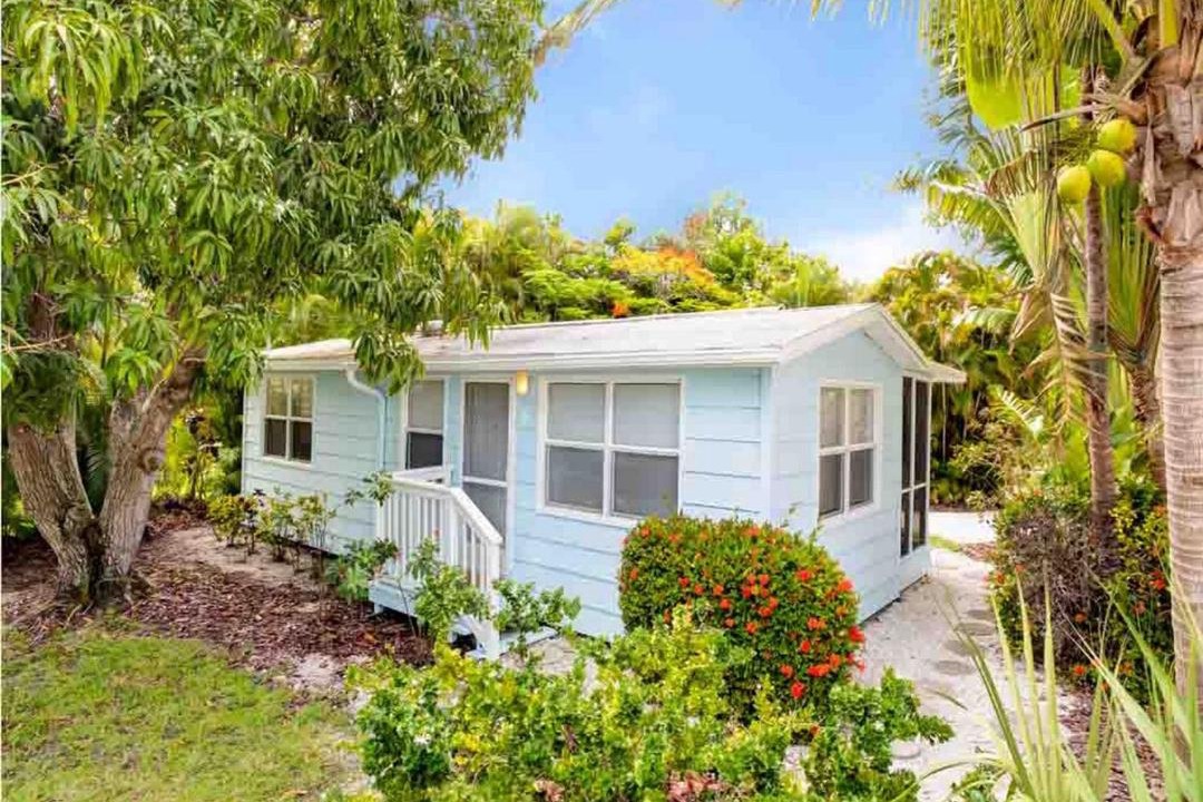 Photo of Buildings in Sanibel