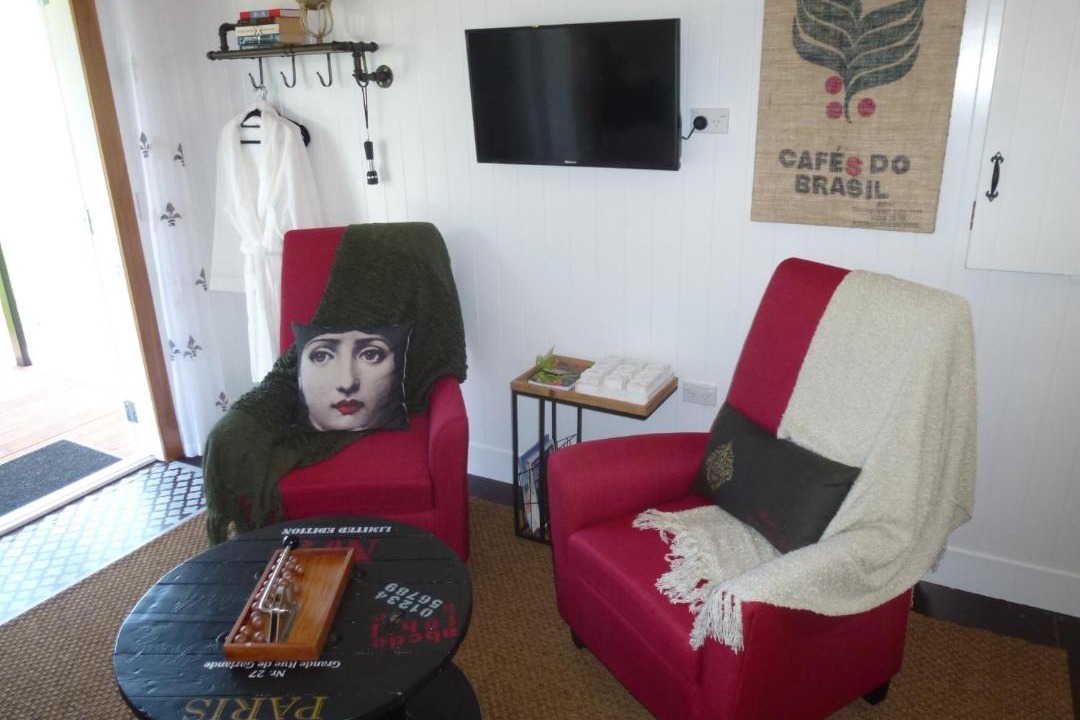 Photo of Others in Onemana