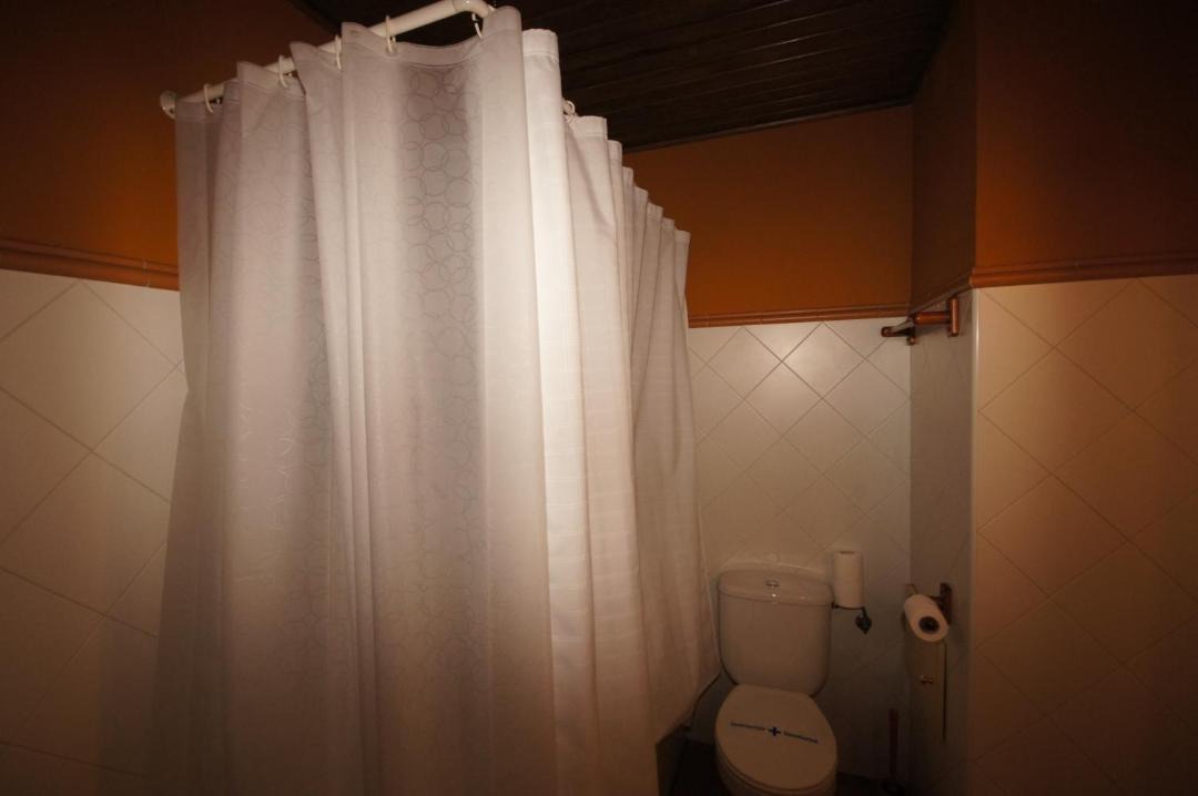 Photo of Bathroom in Linsoles