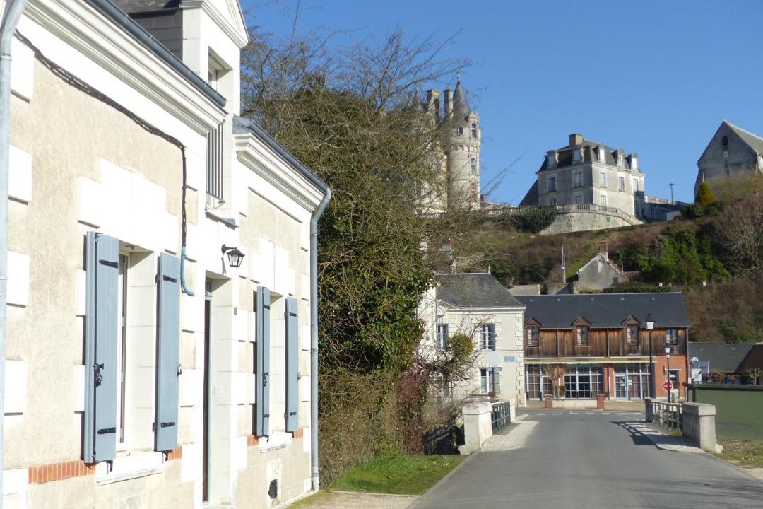 Photo of Buildings in Chateauvieux