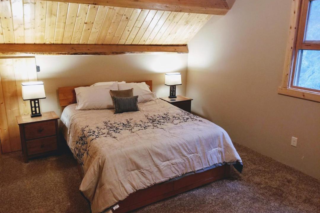Photo of Bedroom in Riggins
