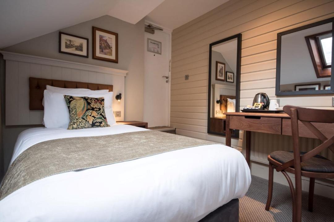 Photo of Bedroom in Weston Turville