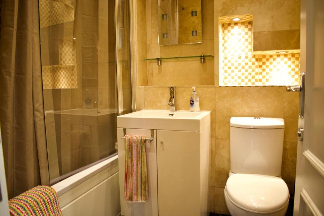 Photo of Bathroom in Craigleith