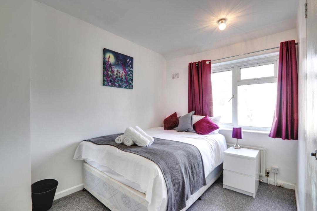 Photo of Others in Burnt Oak