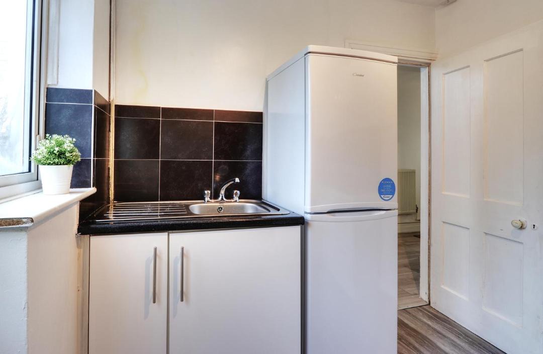 Photo of Others in Burnt Oak