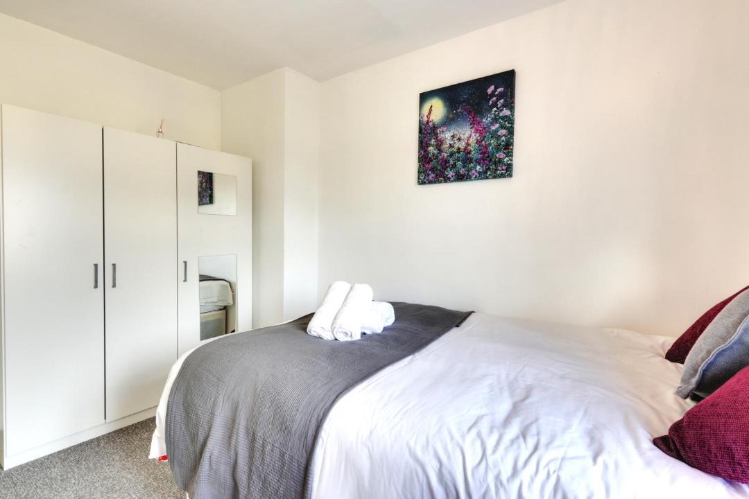 Photo of Others in Burnt Oak