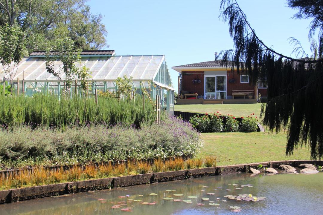 Photo of Buildings in Stratford