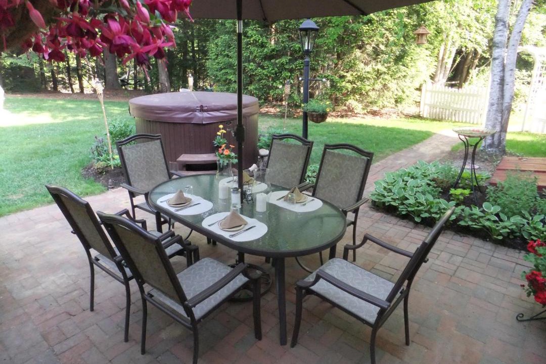 Photo of Others in Bartlett