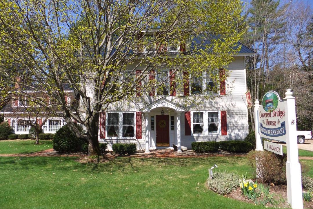 Photo of Others in Bartlett