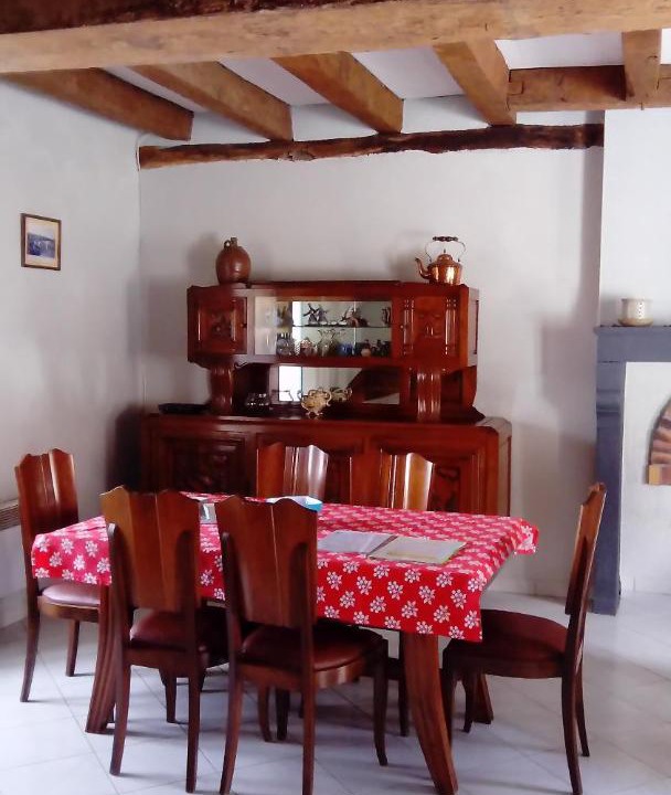 Photo of Kitchen in Louchy-Montfand
