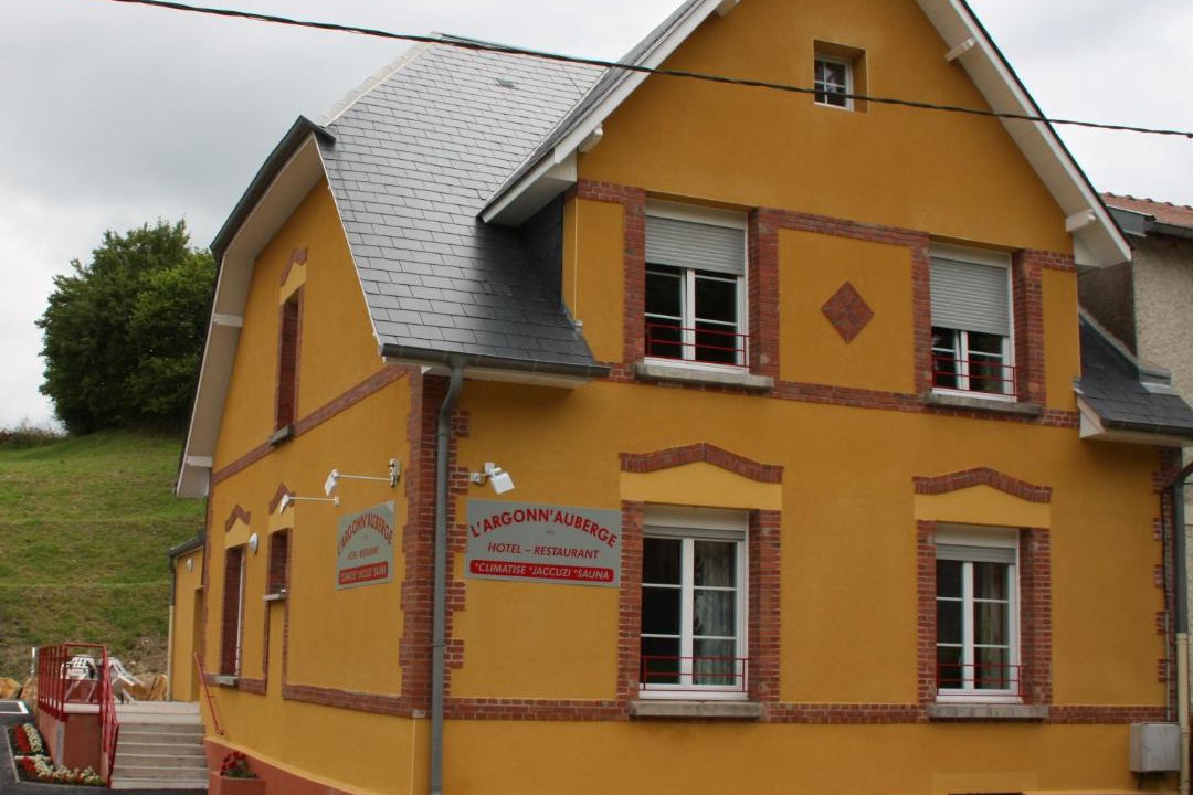 Photo of Buildings in Apremont