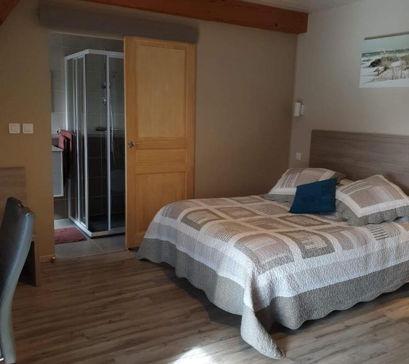 Photo of Bedroom in Saint-Martin-du-Frene