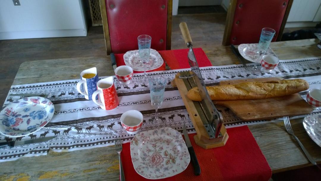 Photo of Kitchen in Menil-Vin