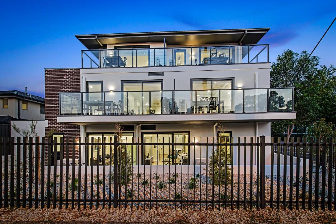 Photo of Others in Notting Hill