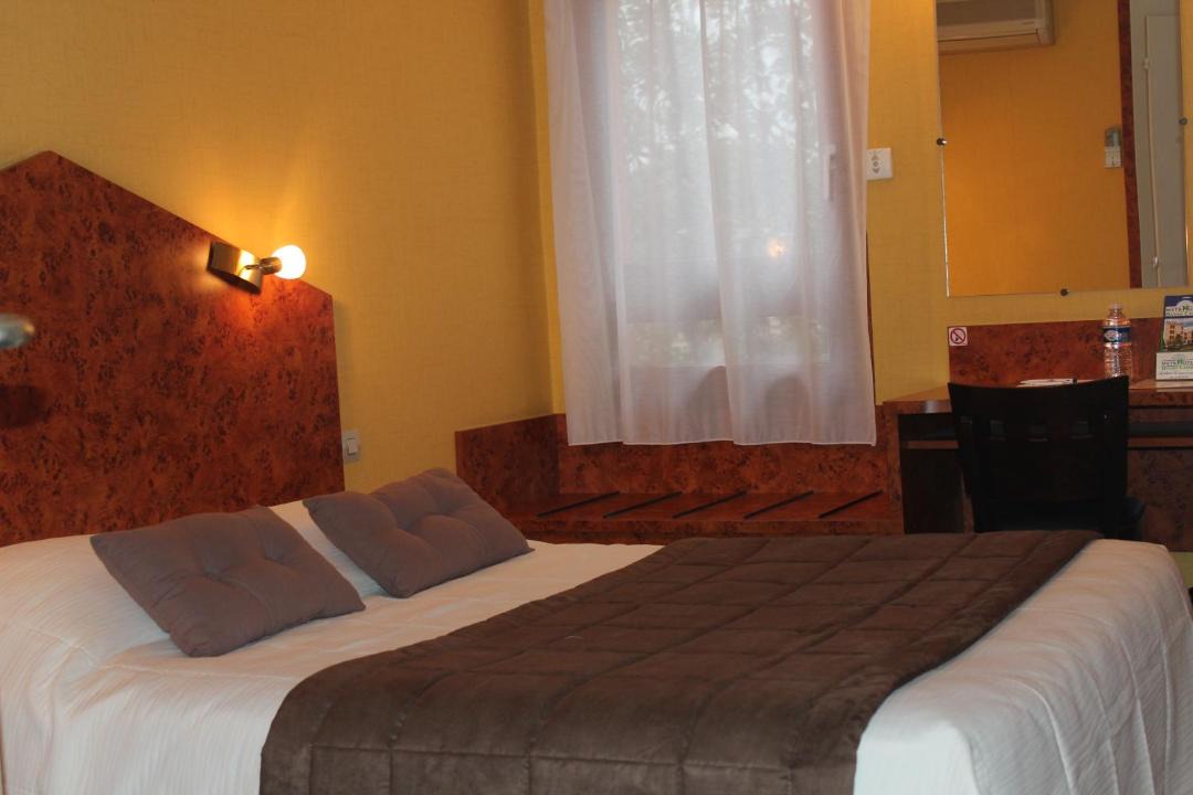 Photo of Bedroom in Toulouse West