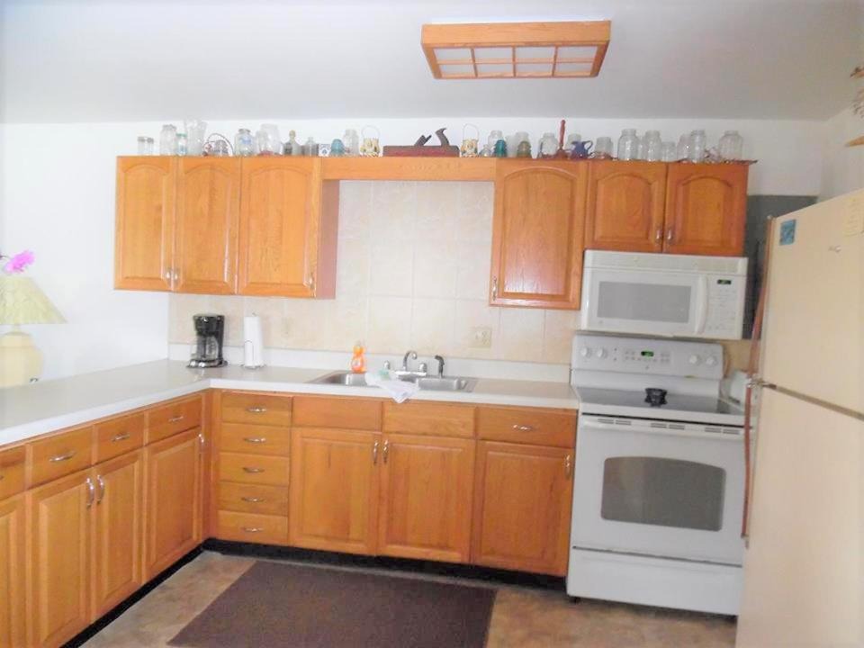 Photo of Kitchen in Wachapreague