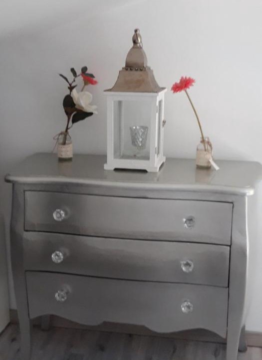 Photo of Others in Tavel