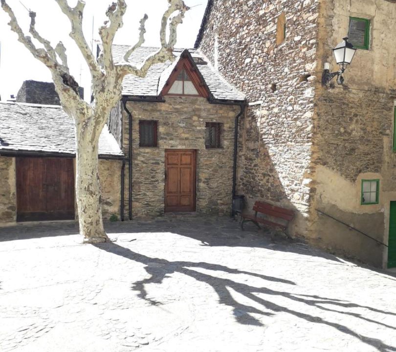 Photo of Others in Rialp