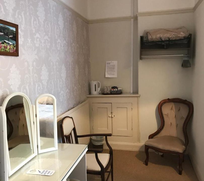 Photo of Others in Hele