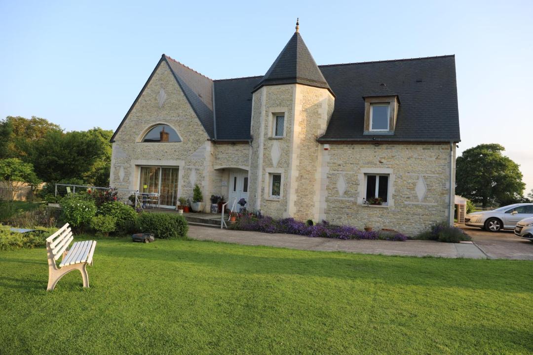 Photo of Others in Gueron