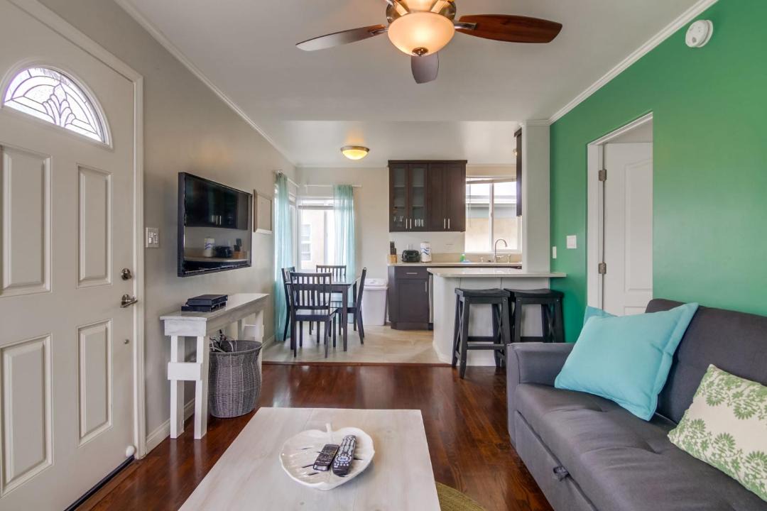 Photo of Livingroom in Central Mission Beach