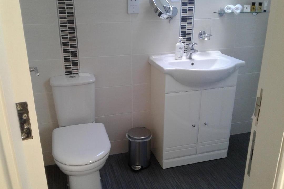 Photo of Bathroom in North Ferriby