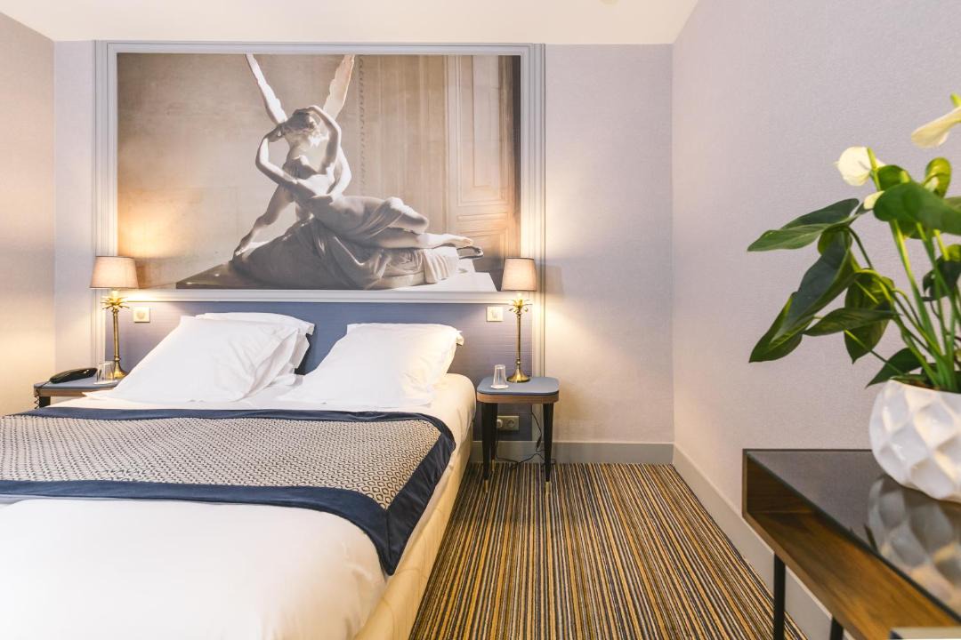 Photo of Bedroom in 5th Arrondissement