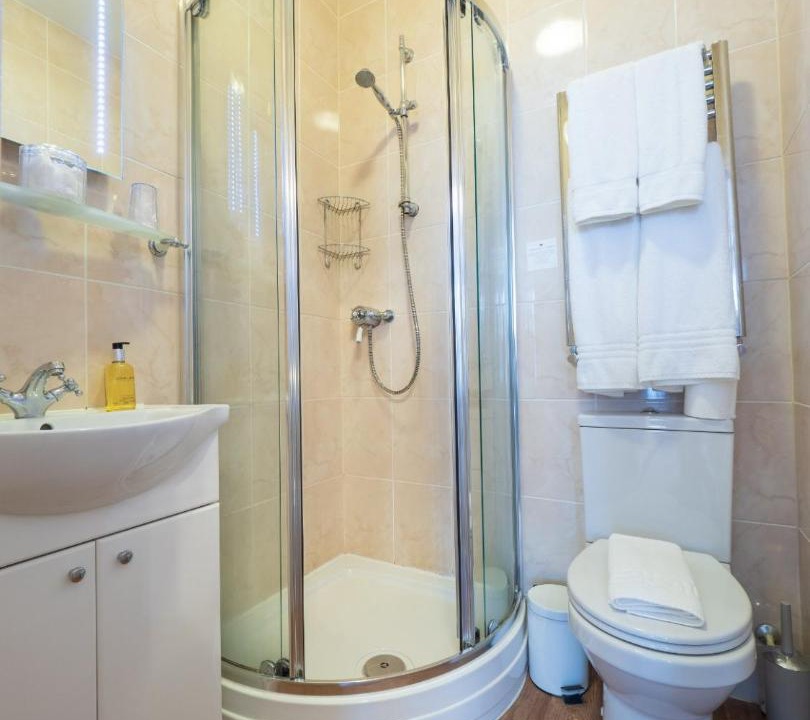 Photo of Bathroom in Buxton