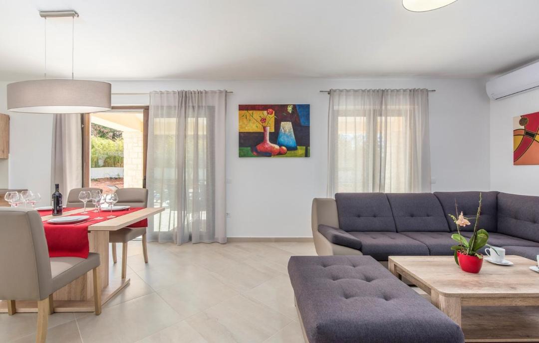 Photo of Livingroom in Fuskulin