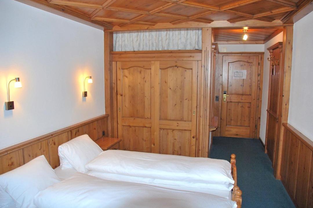 Photo of Bedroom in Suhr