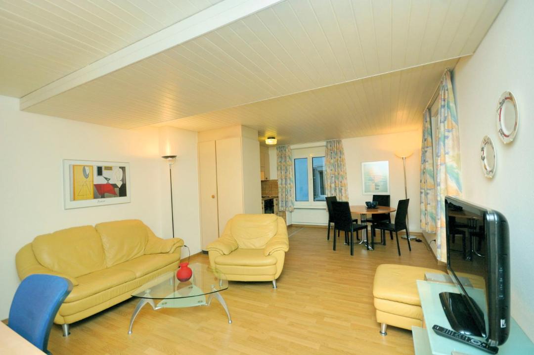 Photo of Livingroom in Center