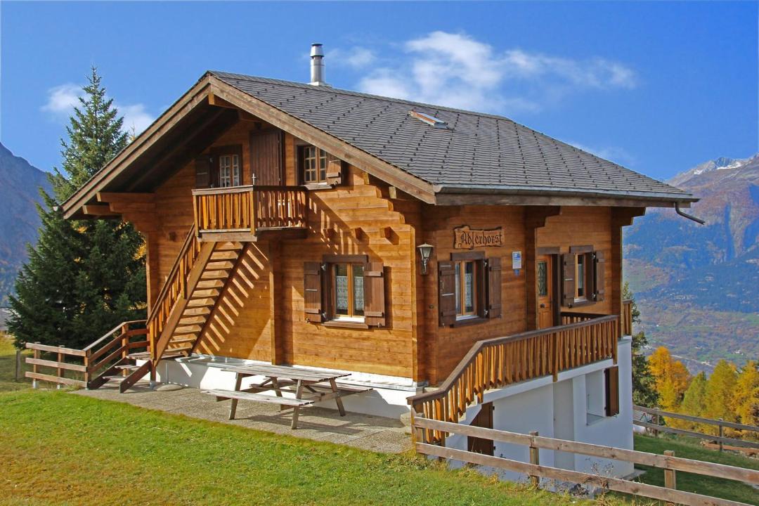 Photo of Buildings in Rosswald