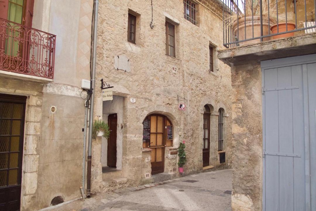 Photo of Buildings in Saint-Guilhem-le-Desert