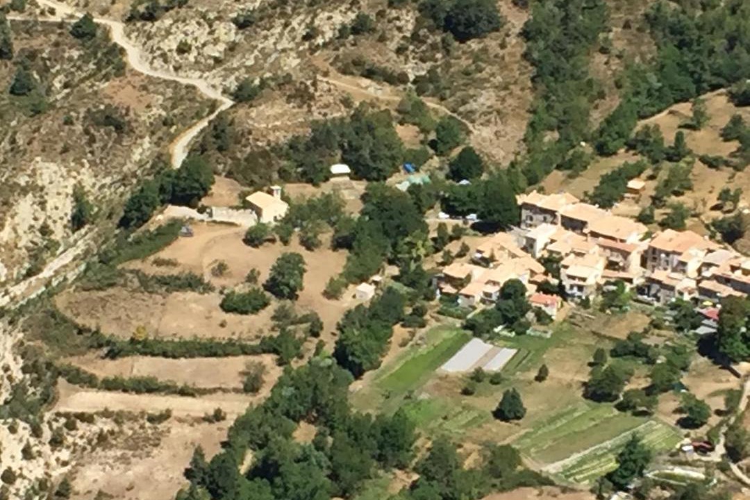 Photo of Others in Brianconnet