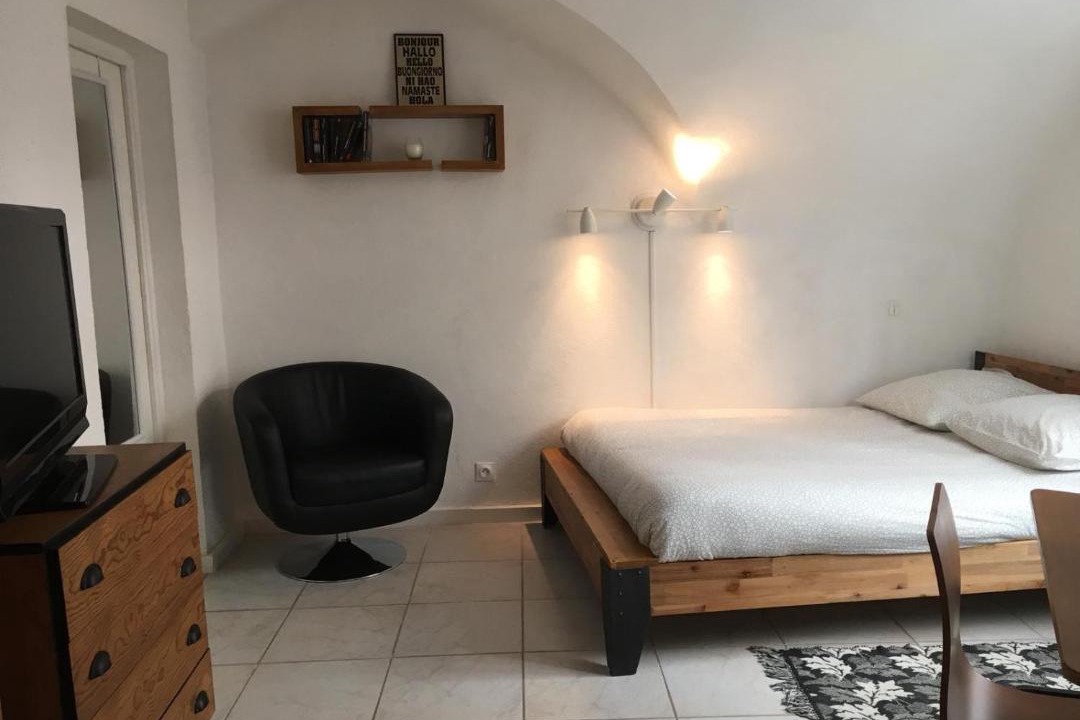 Photo of Bedroom in Saint-Paul-Trois-Chateaux