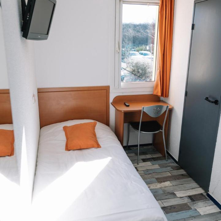 Photo of Bedroom in Limoges