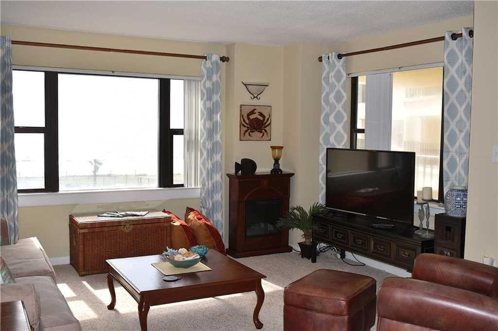 Photo of Livingroom in Indian Beach