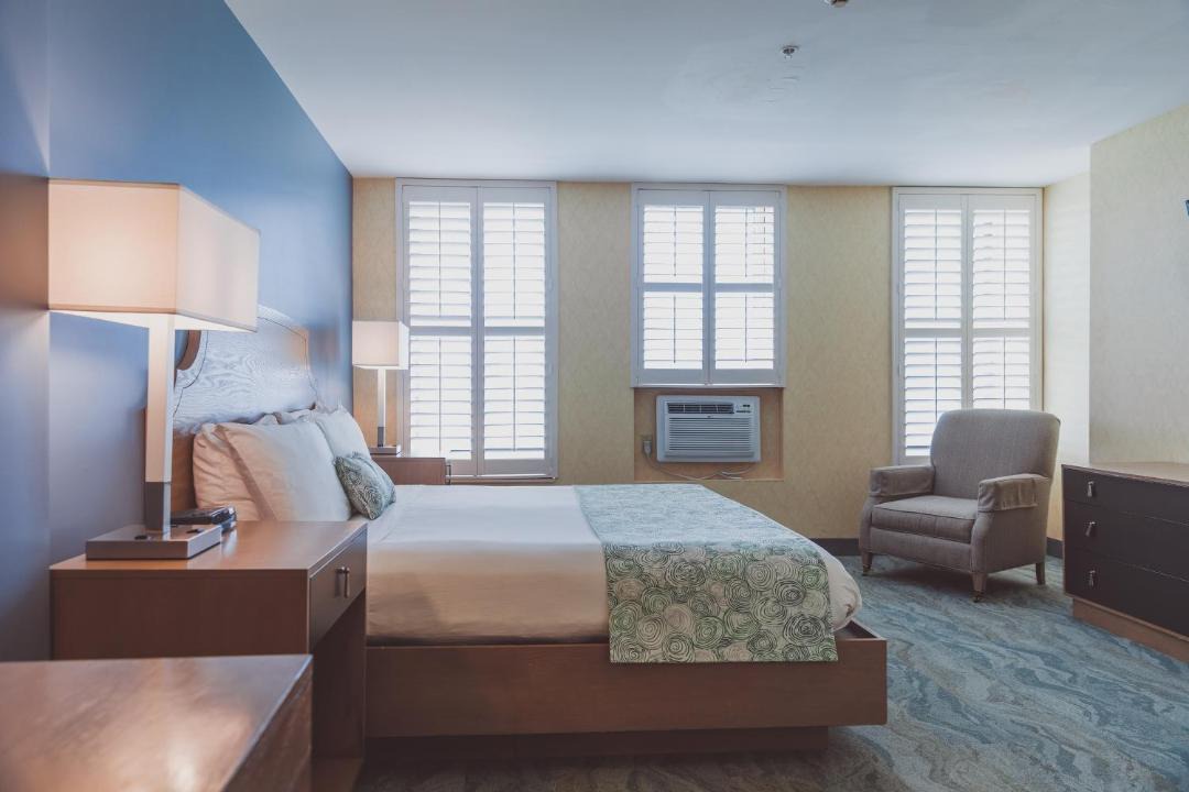 Photo of Others in Downtown Syracuse