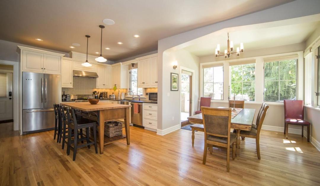 Photo of Livingroom in River Terrace