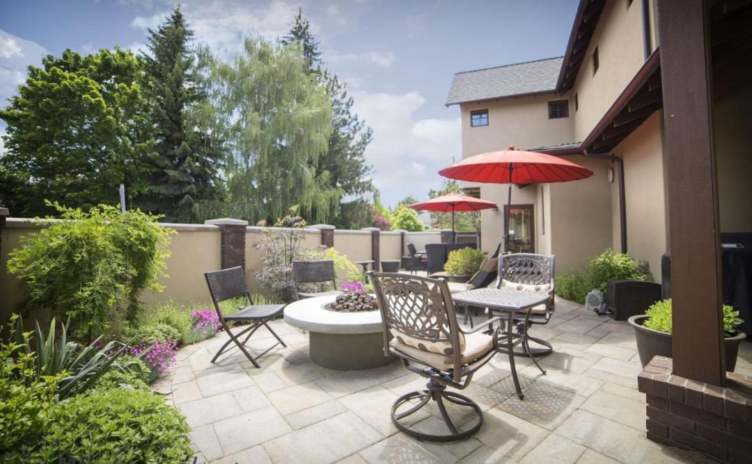 Photo of Patio Balcony in River Terrace