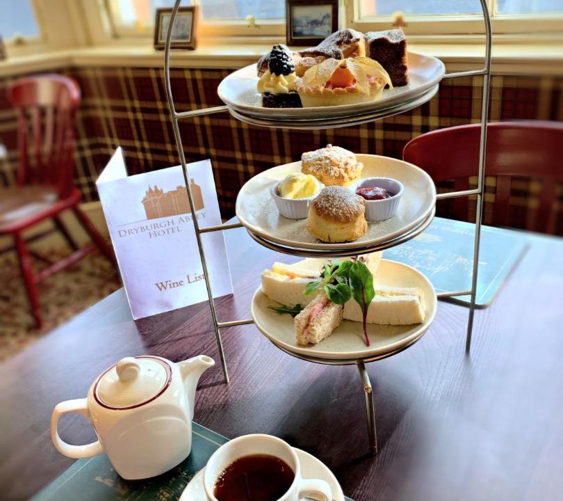 Photo of Others in Melrose