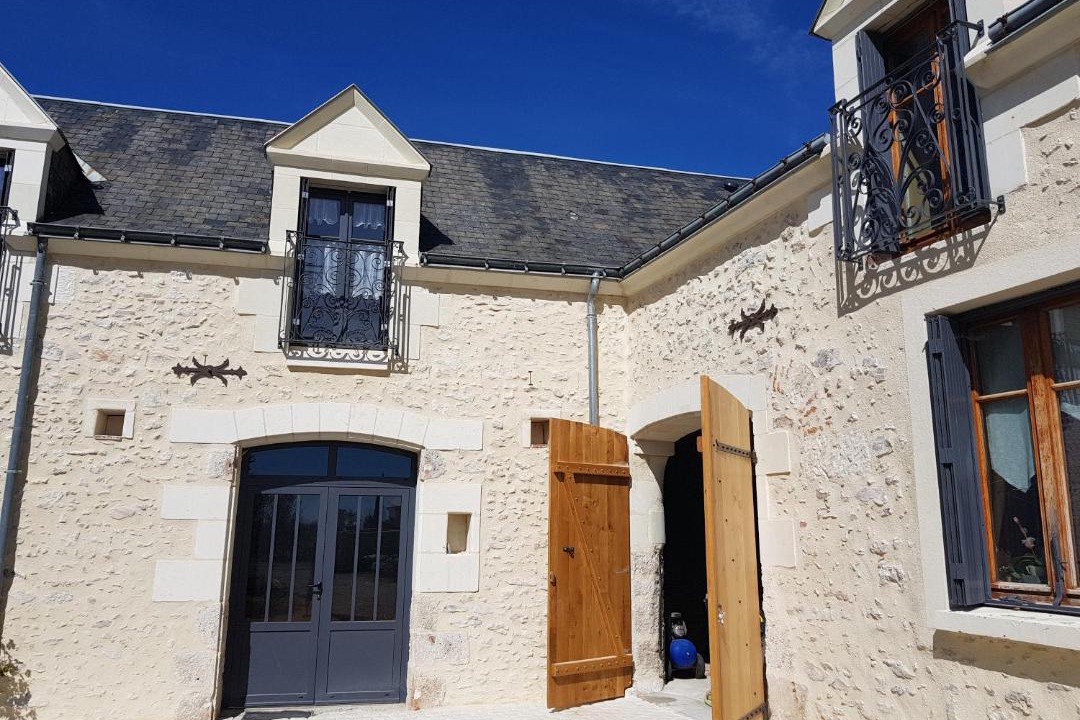 Photo of Buildings in Tauxigny