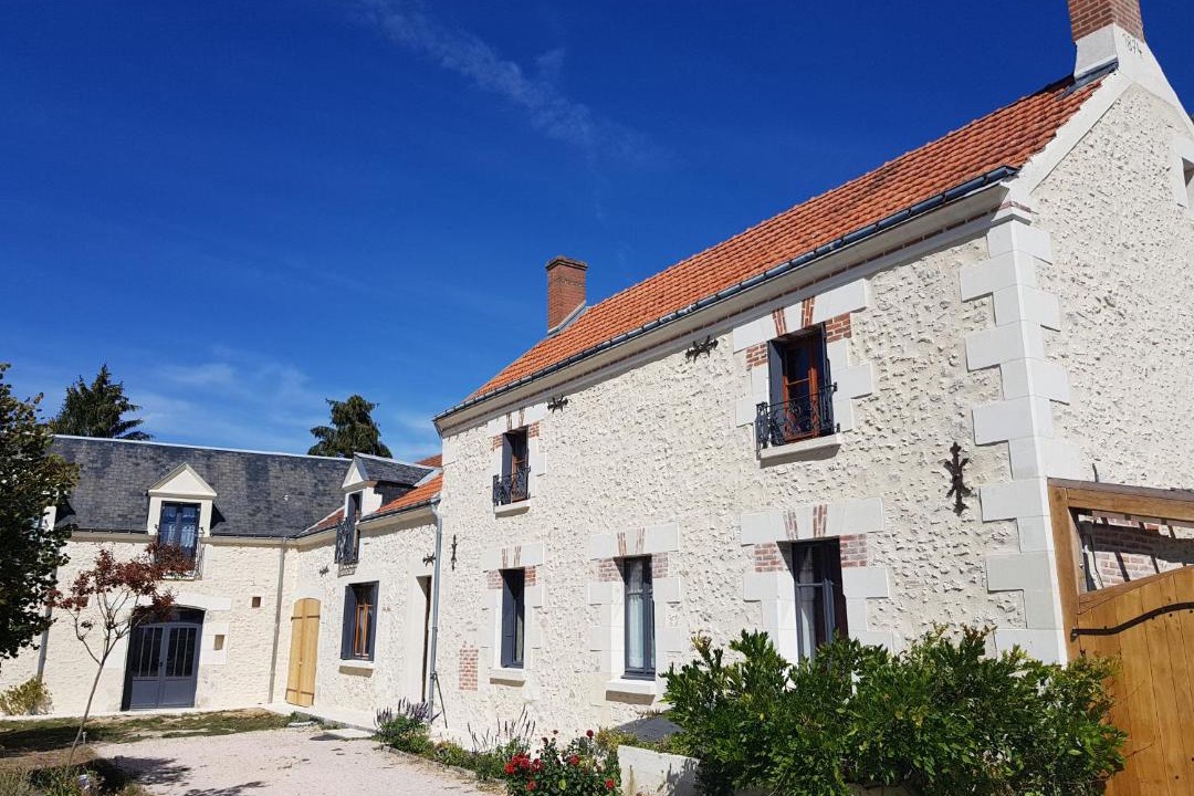 Photo of Buildings in Tauxigny