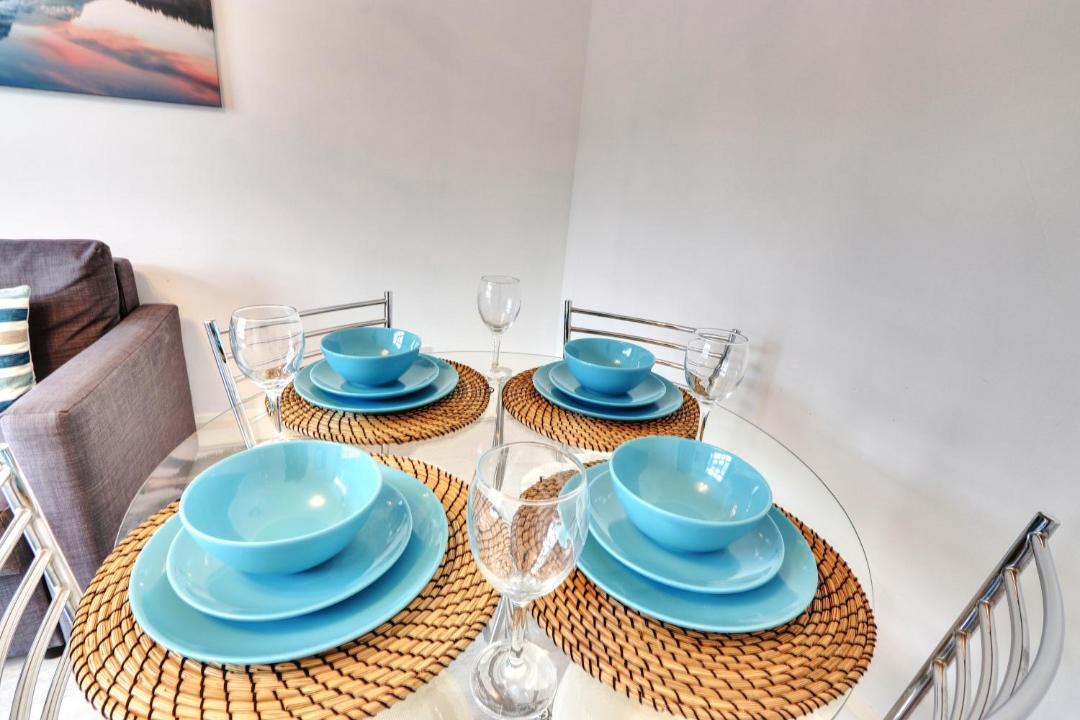 Photo of Others in Hale