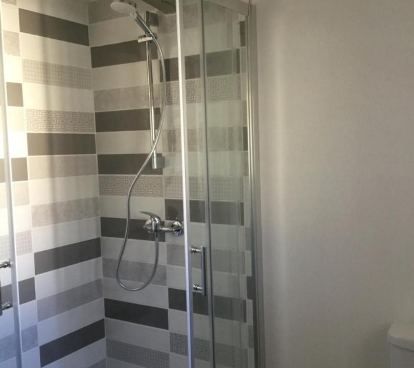 Photo of Bathroom in Tallende
