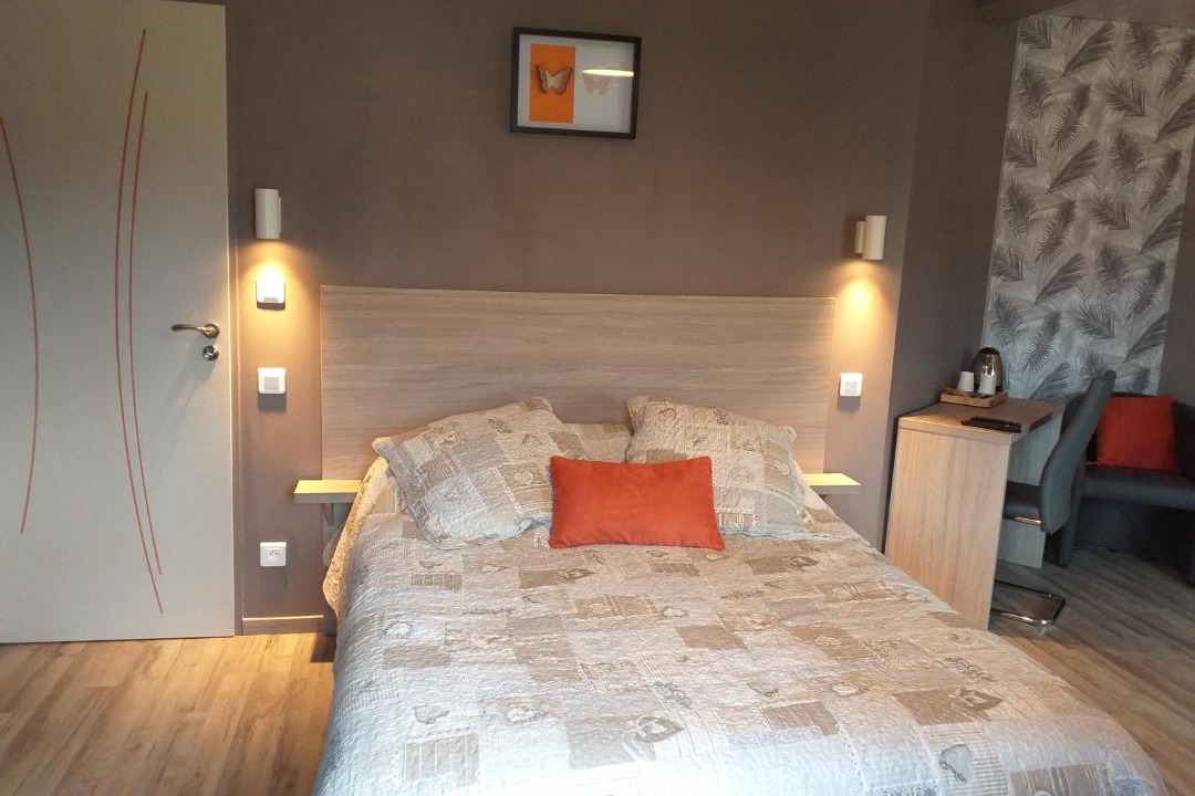 Photo of Others in Saint-Martin-du-Frene