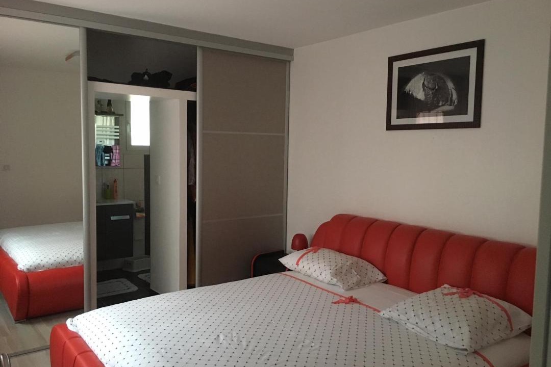 Photo of Bedroom in Auxerre