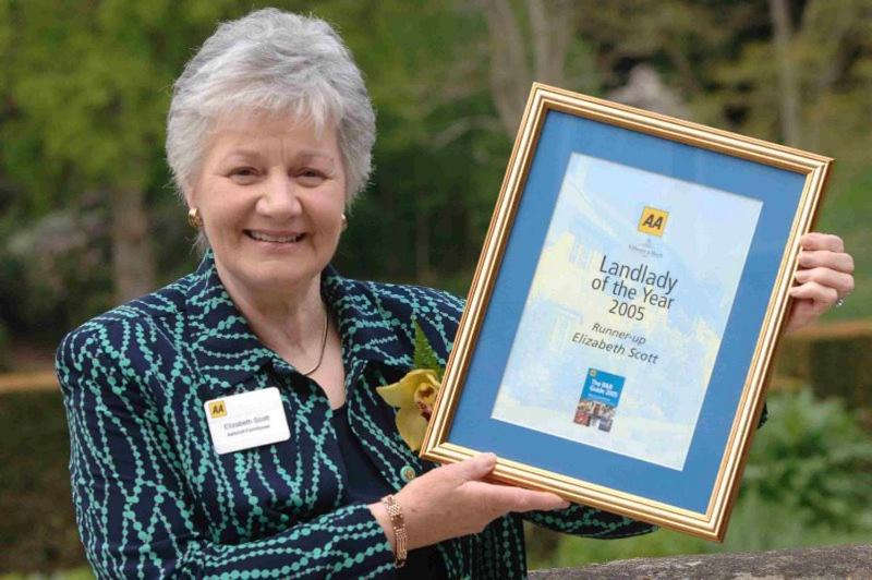 Photo of Human In Picture in Livingston