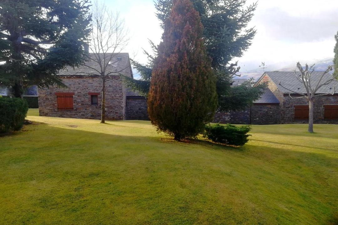 Photo of Buildings in Sainte-Leocadie