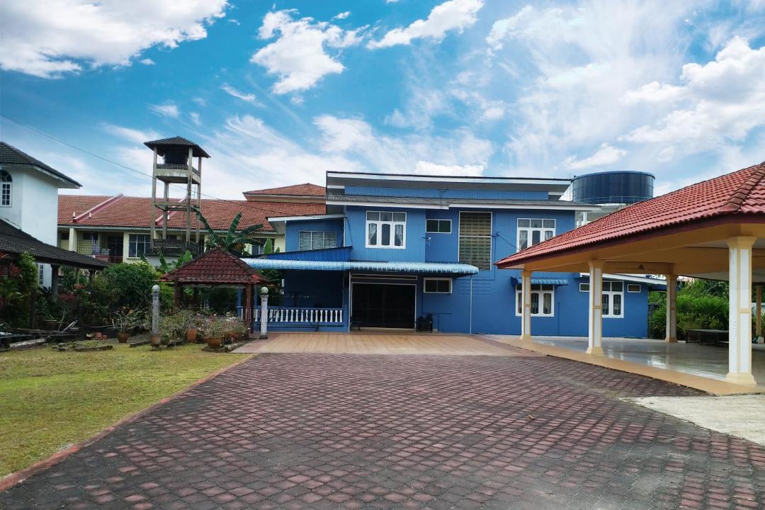 Photo of Buildings in Kampung Kubang Parit